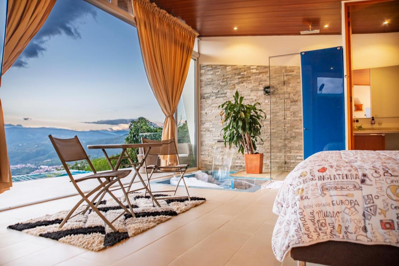 Sunset Palm Lodge サン・ヒル エクステリア 写真