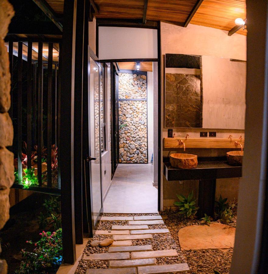 Sunset Palm Lodge サン・ヒル エクステリア 写真